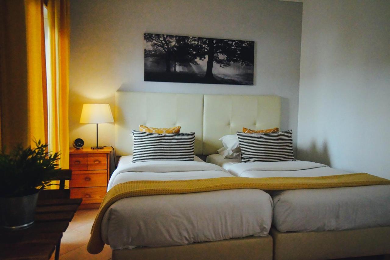 Oasis Beach Apartments Praia Da Luz Екстер'єр фото
