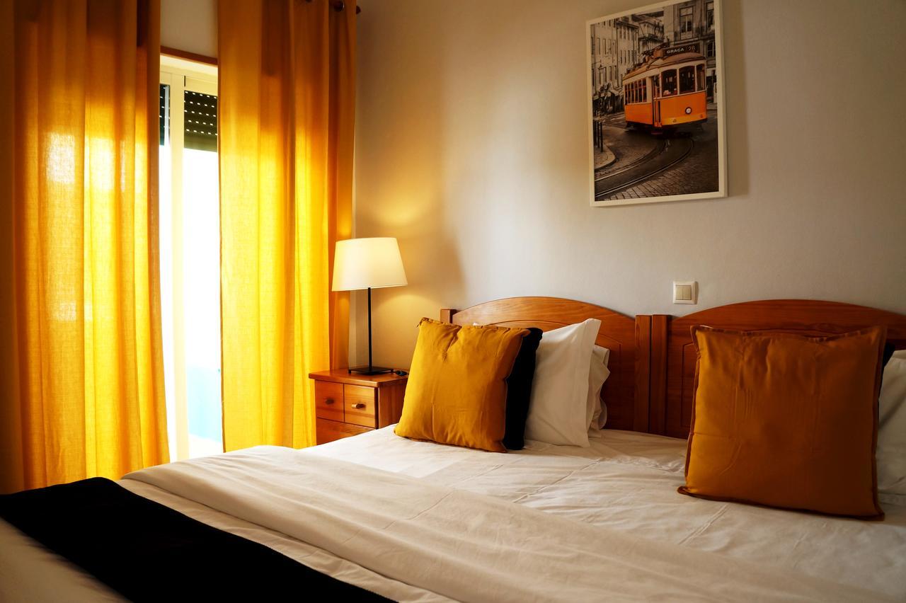 Oasis Beach Apartments Praia Da Luz Екстер'єр фото
